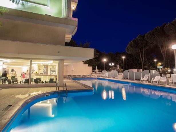 hotelkingmarte en offer-september-lido-di-classe-family-village-by-sea-children 014