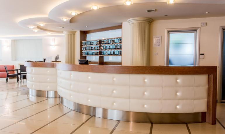 hotelkingmarte it last-minute-agosto-family-hotel-all-inclusive-lido-di-classe 005
